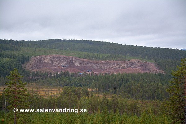 Stenbrottet på Lilla Moberget från Stora Moberget